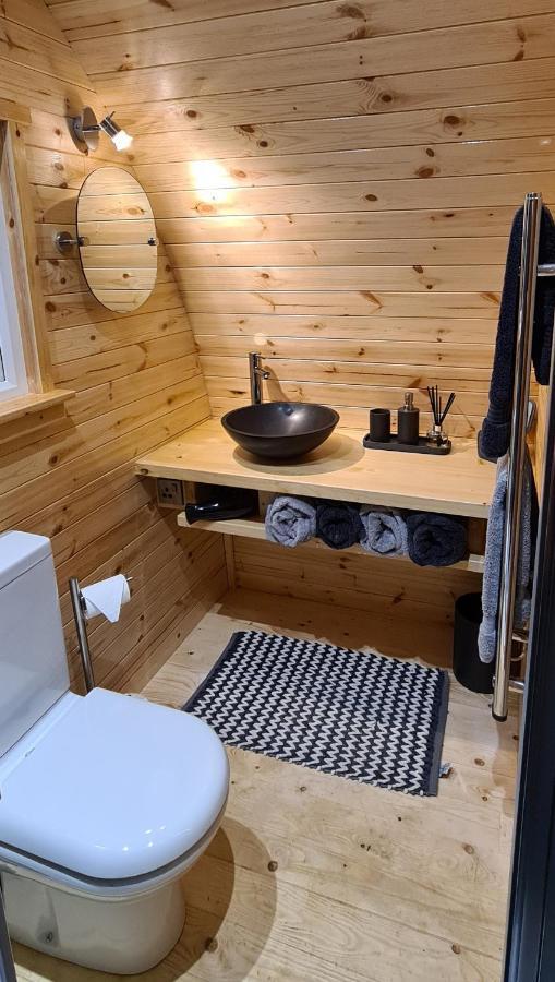 Loch Ewe Luxury Pods Apartment Mellon Charles Bagian luar foto