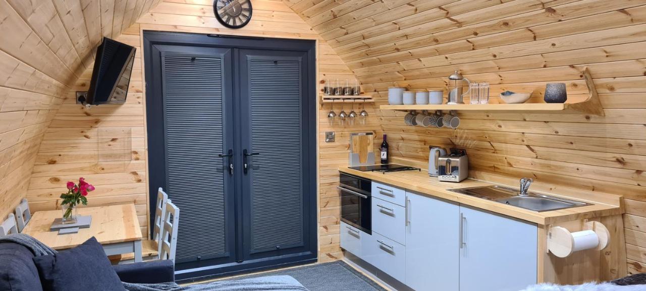 Loch Ewe Luxury Pods Apartment Mellon Charles Bagian luar foto